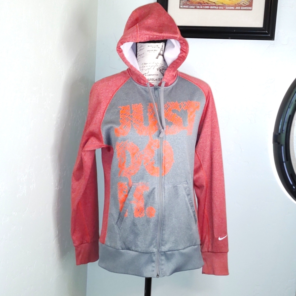 Nike Therma-Fit Hoodie Just Do It Graphic. SZ: Medium Orange and Gray